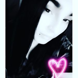 Meet your Posher, Vikki